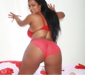 Nieves escorts in New Providence